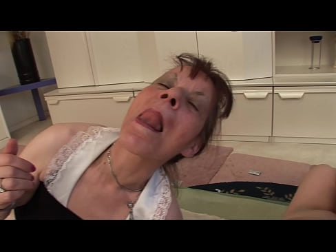 ❤️ Dve babičky a jeden dedko majú trojku Sex video na nás sk.onlyindianpornx.ru ❌